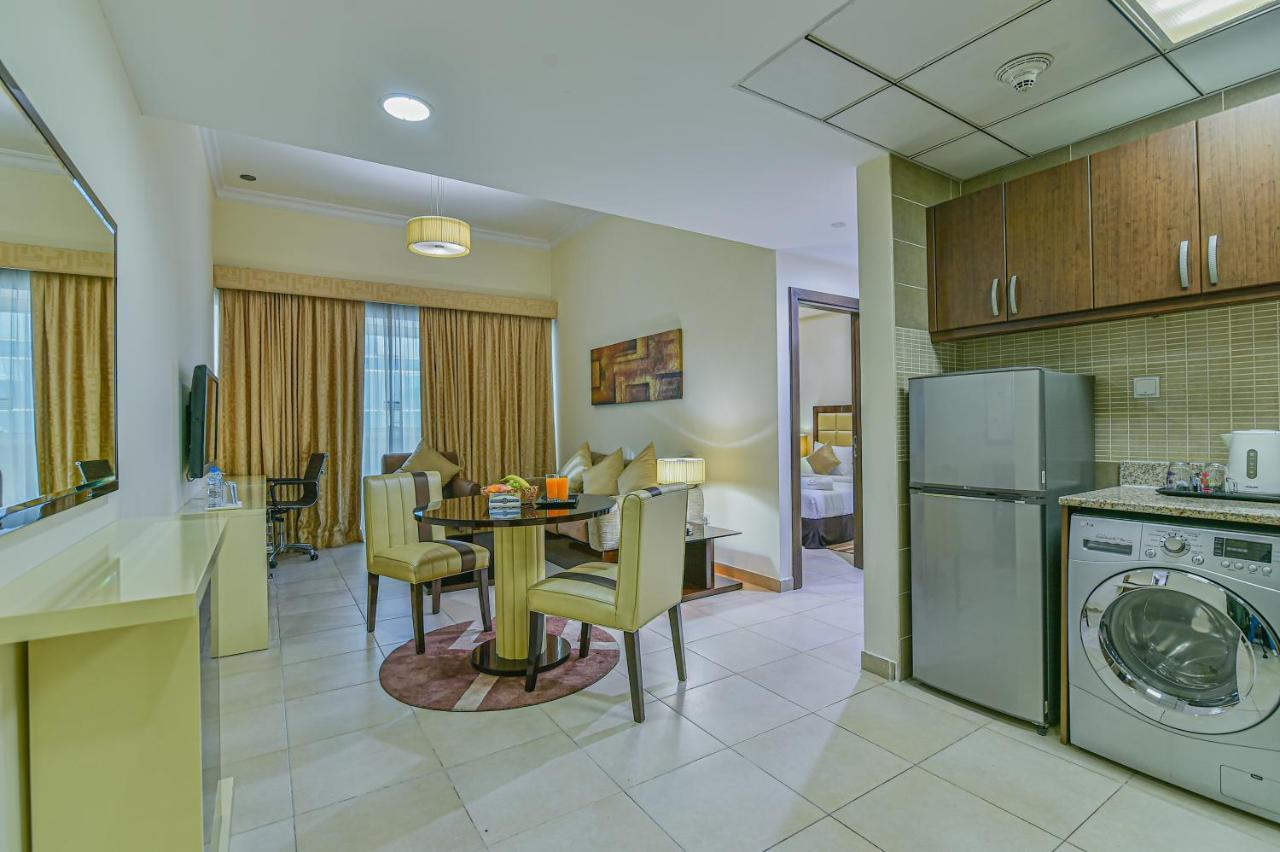 Vista Hotel Apartments Deluxe Dubai Eksteriør bilde